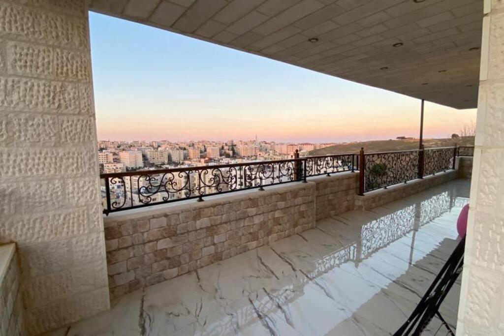 Beautifull Rooftop With An Amazing Terrace View Εξωτερικό φωτογραφία